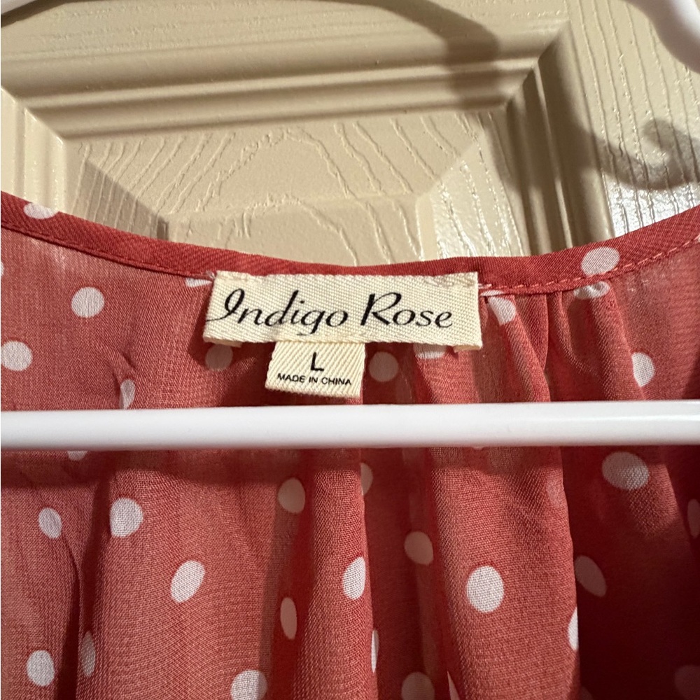 Elegant Rust Polka Dot Midi Dress - Picture 3 of 4